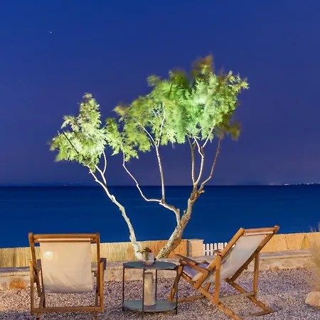 Seafront Wooden House Vounaraki 4 Tatil Evi Katastárion
