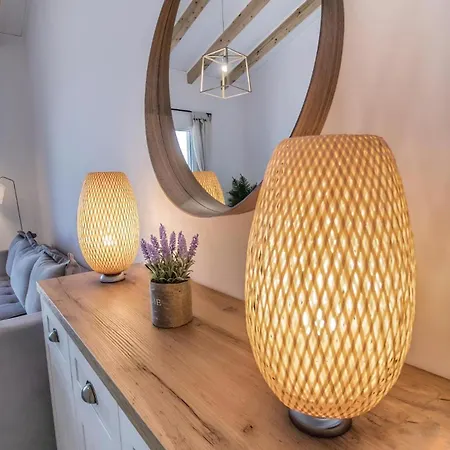 Casa vacanze Seafront Wooden House Vounaraki 4 *